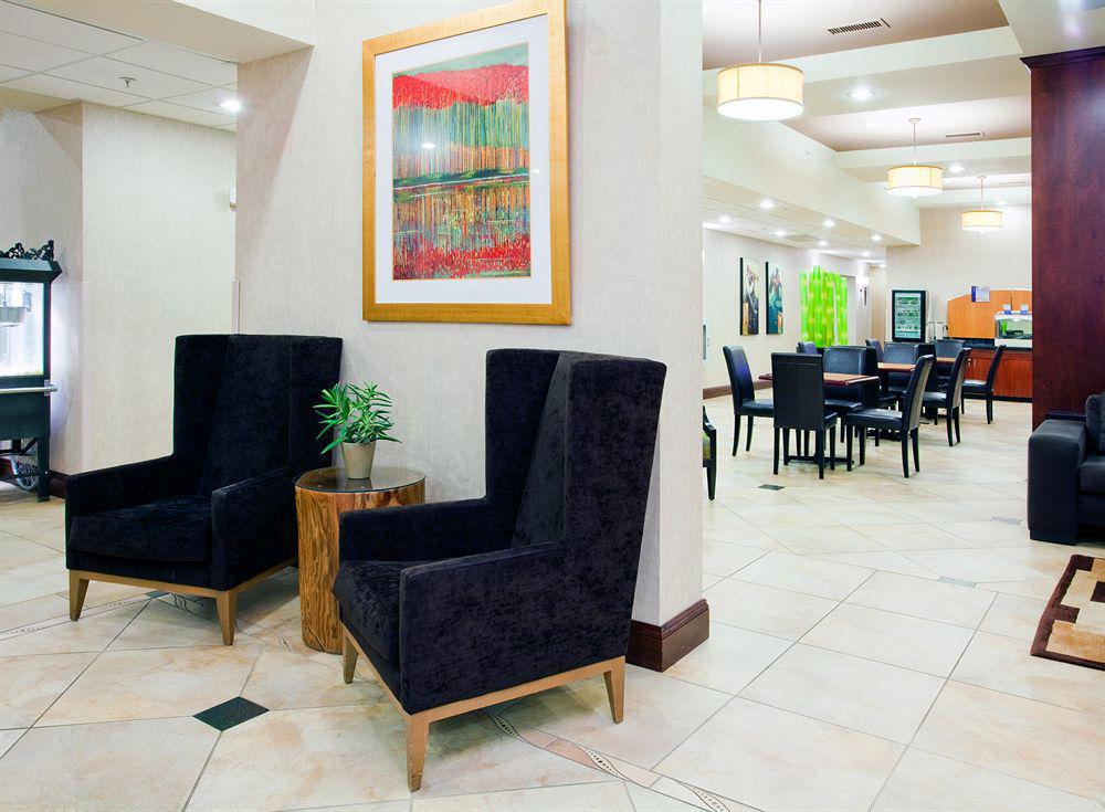 Holiday Inn Express Arrowood By Ihg Charlotte Interior foto