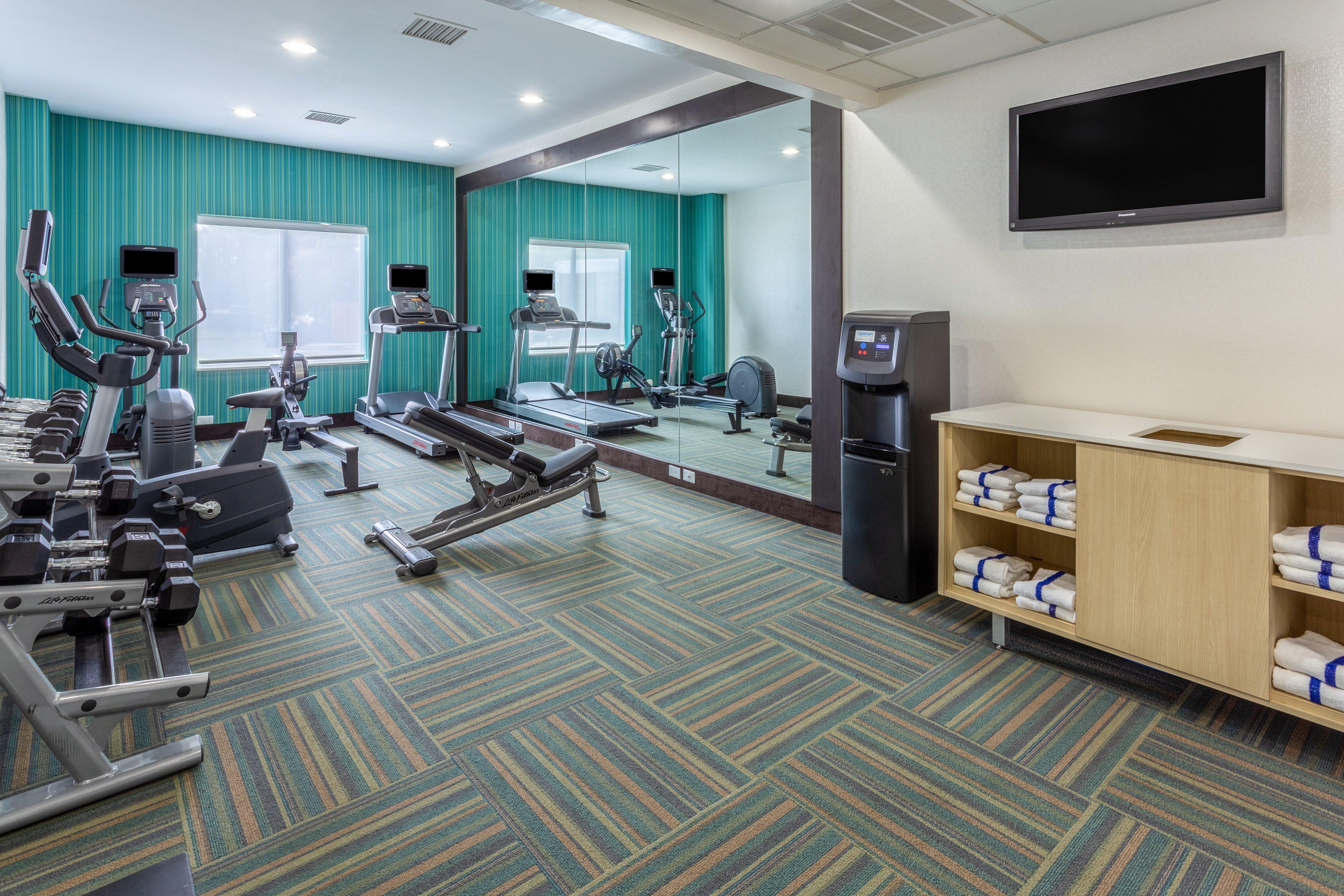 Holiday Inn Express Arrowood By Ihg Charlotte Exterior foto